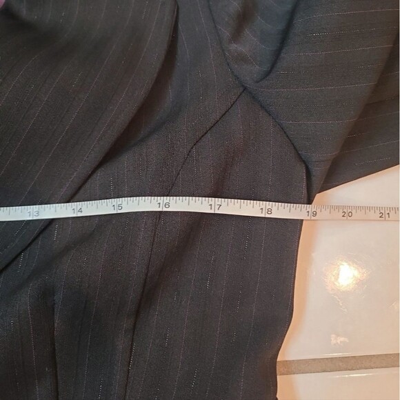 Studio 1940 Womens black pinstripe one button blazer size 10 office career work - Picture 6 of 8